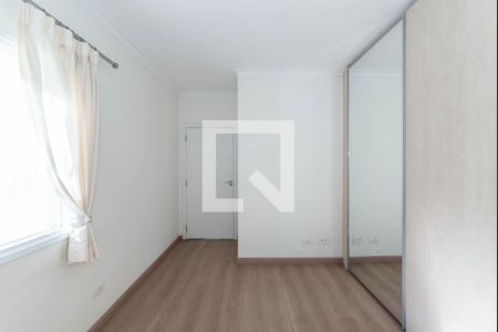 Casa à venda com 238m², 4 quartos e 4 vagasQuarto 2