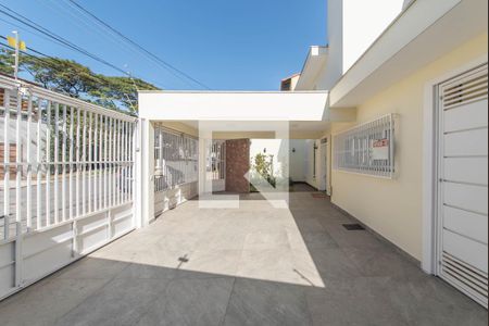 Casa à venda com 238m², 4 quartos e 4 vagasGaragem