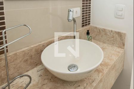 Casa à venda com 238m², 4 quartos e 4 vagasLavabo