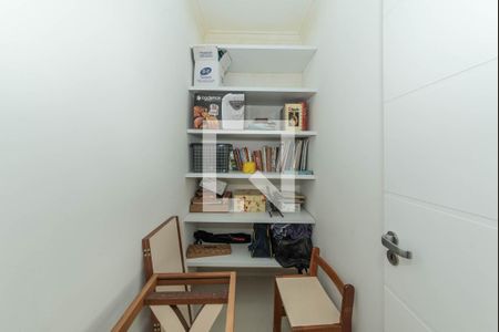 Casa à venda com 238m², 4 quartos e 4 vagasHome Office