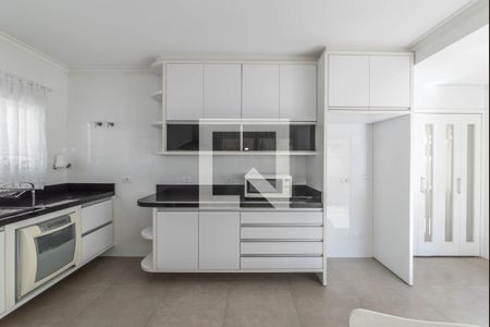 Casa à venda com 238m², 4 quartos e 4 vagasCozinha