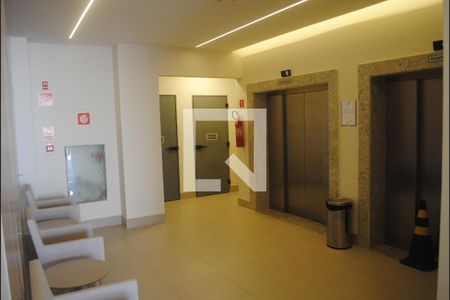 Apartamento para alugar com 59m², 2 quartos e 1 vagaHall social