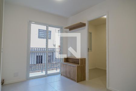 Apartamento para alugar com 36m², 1 quarto e sem vaga Apartamento para alugar com 36m², 1 quarto e sem vagaSala