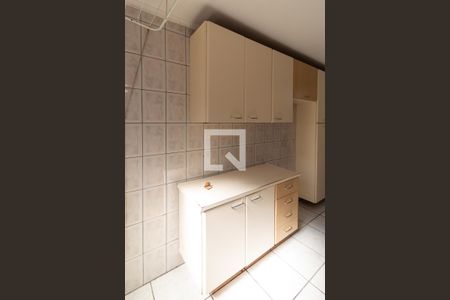 Apartamento para alugar com 70m², 2 quartos e 1 vagaCozinha 