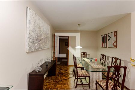 Apartamento à venda com 124m², 3 quartos e 1 vaga Apartamento à venda com 124m², 3 quartos e 1 vagaSala