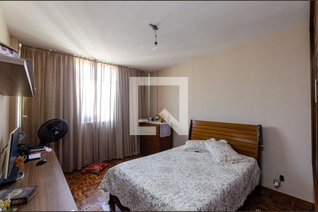 Apartamento à venda com 124m², 3 quartos e 1 vaga Apartamento à venda com 124m², 3 quartos e 1 vagaSuíte