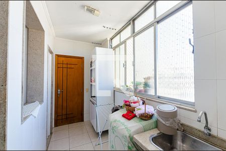 Apartamento à venda com 124m², 3 quartos e 1 vaga Apartamento à venda com 124m², 3 quartos e 1 vagaÁrea de Serviço