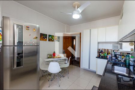 Apartamento à venda com 124m², 3 quartos e 1 vaga Apartamento à venda com 124m², 3 quartos e 1 vagaCozinha