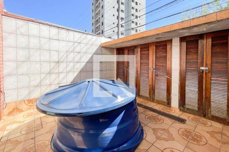 Casa à venda com 355m², 4 quartos e 4 vagasGaragem