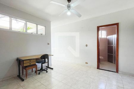 Casa à venda com 355m², 4 quartos e 4 vagasEscritório 1