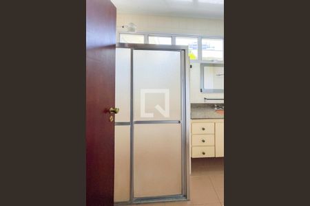 Casa à venda com 355m², 4 quartos e 4 vagasBanheiro - Suíte 1