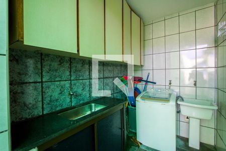 Casa à venda com 200m², 2 quartos e 5 vagasÁrea de serviço