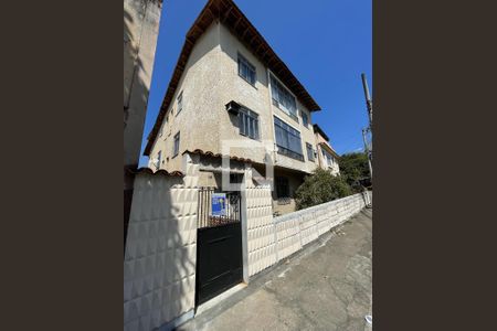 Apartamento à venda com 74m², 1 quarto e sem vagaFachada