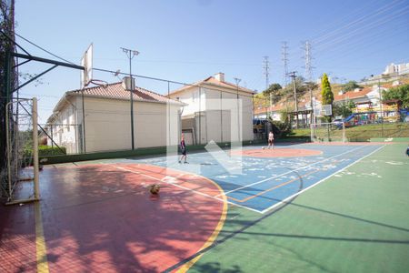 Casa de condomínio à venda com 60m², 2 quartos e 1 vagaQuadra