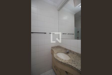 Casa de condomínio à venda com 60m², 2 quartos e 1 vagaBanheiro