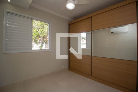Casa de condomínio à venda com 60m², 2 quartos e 1 vagaQuarto 2