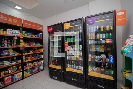 Casa de condomínio à venda com 60m², 2 quartos e 1 vagaÁrea comum - Mercado