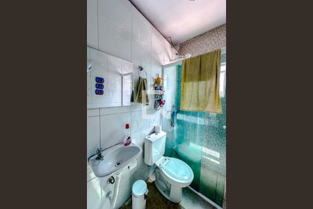 Casa à venda com 70m², 2 quartos e sem vagaBanheiro da Suíte