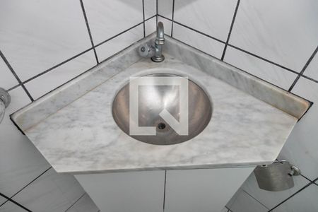 Casa à venda com 140m², 2 quartos e 2 vagas Casa à venda com 140m², 2 quartos e 2 vagasBanheiro da suíte