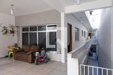 Casa à venda com 140m², 2 quartos e 2 vagas Casa à venda com 140m², 2 quartos e 2 vagasGaragem