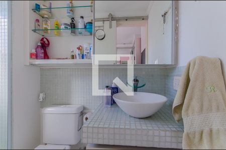 Apartamento à venda com 143m², 3 quartos e 3 vagasBanheiro da Suíte 1