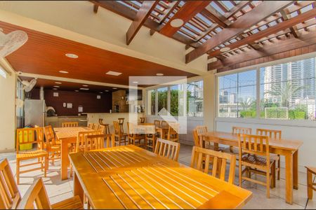 Apartamento à venda com 143m², 3 quartos e 3 vagasÁrea comum - Churrasqueira