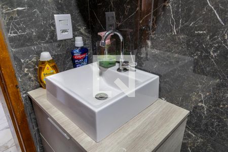 Banheiro de apartamento para alugar com 2 quartos, 65m² em Vila Nova Savoia, São Paulo