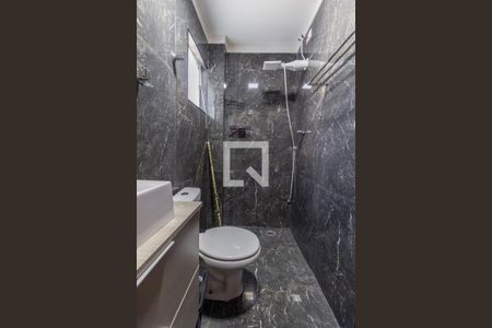 Apartamento para alugar com 65m², 2 quartos e 1 vaga Apartamento para alugar com 65m², 2 quartos e 1 vagaBanheiro