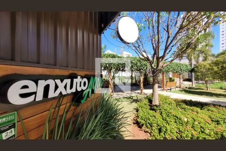 Apartamento à venda com 87m², 2 quartos e 2 vagas Apartamento à venda com 87m², 2 quartos e 2 vagasmercado