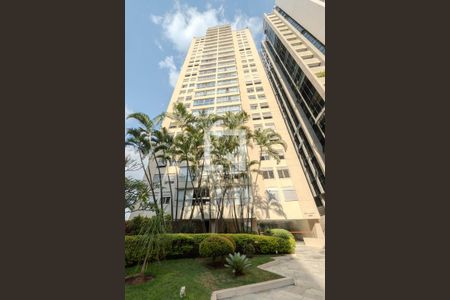 Apartamento à venda com 122m², 4 quartos e 2 vagasFachada