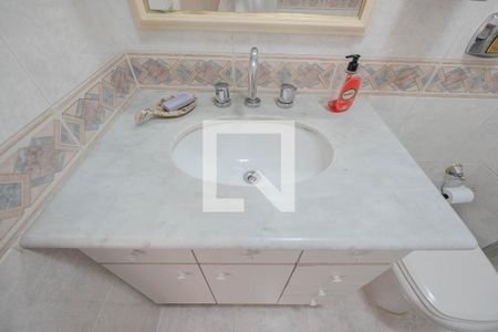 Apartamento à venda com 122m², 4 quartos e 2 vagasBanheiro