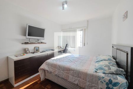 Apartamento à venda com 122m², 4 quartos e 2 vagasQuarto 2