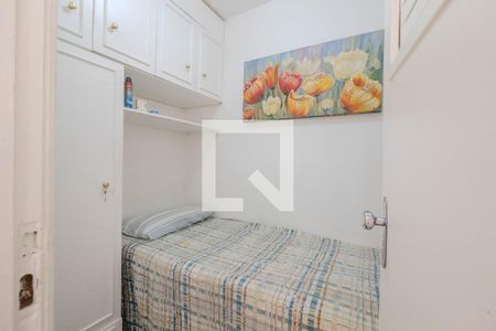 Apartamento à venda com 122m², 4 quartos e 2 vagasQuarto de Serviço