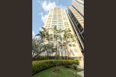 Apartamento à venda com 122m², 4 quartos e 2 vagasFachada