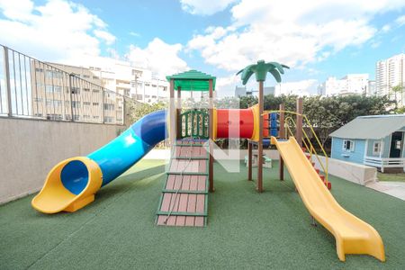 Apartamento à venda com 122m², 4 quartos e 2 vagasÁrea comum - Playground
