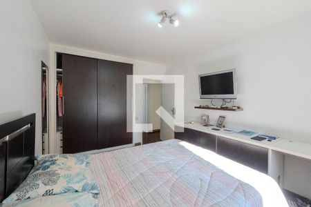 Apartamento à venda com 122m², 4 quartos e 2 vagasQuarto 2