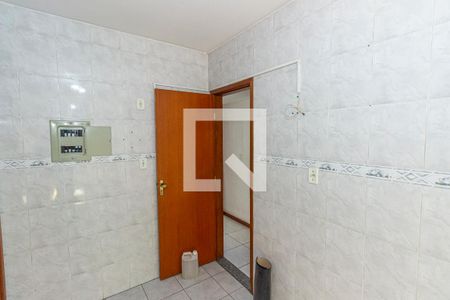 Apartamento para alugar com 100m², 3 quartos e 1 vaga Apartamento para alugar com 100m², 3 quartos e 1 vagaCozinha e Área de Serviço