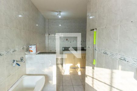 Apartamento para alugar com 100m², 3 quartos e 1 vaga Apartamento para alugar com 100m², 3 quartos e 1 vagaCozinha e Área de Serviço
