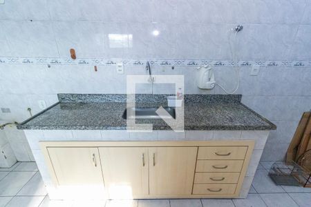 Apartamento para alugar com 100m², 3 quartos e 1 vaga Apartamento para alugar com 100m², 3 quartos e 1 vagaCozinha e Área de Serviço