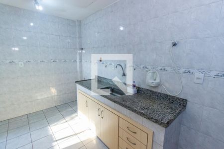 Apartamento para alugar com 100m², 3 quartos e 1 vaga Apartamento para alugar com 100m², 3 quartos e 1 vagaCozinha e Área de Serviço