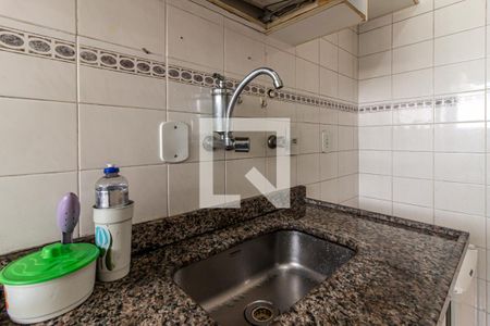 Apartamento à venda com 75m², 2 quartos e 1 vagaCozinha - Pia