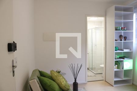 Sala/cozinha de apartamento à venda com 1 quarto, 26m² em Santa Cecilia, São Paulo