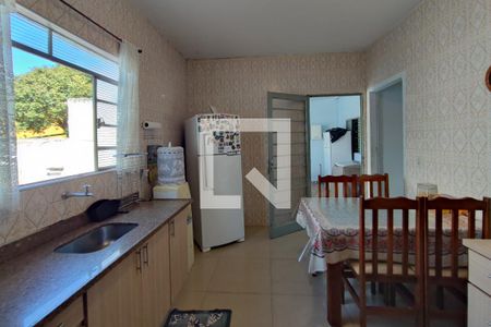 Casa à venda com 140m², 3 quartos e 3 vagasCozinha