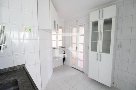 Apartamento à venda com 62m², 2 quartos e 1 vagaCozinha