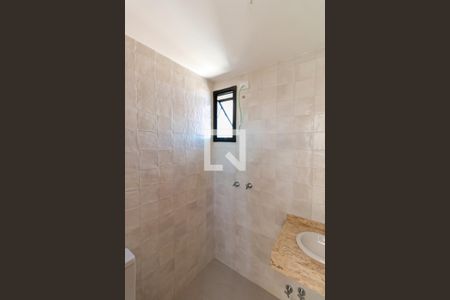 Apartamento à venda com 153m², 4 quartos e 3 vagasBanheiro 1