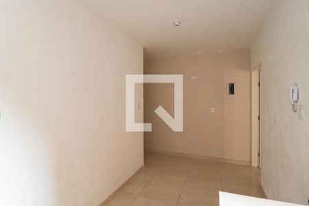 Sala/Cozinha/Área de Serviço de casa para alugar com 2 quartos, 47m² em Parque Peruche, São Paulo