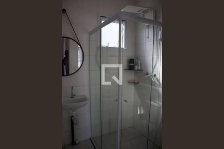 Casa para alugar com 64m², 2 quartos e 2 vagasBanheiro