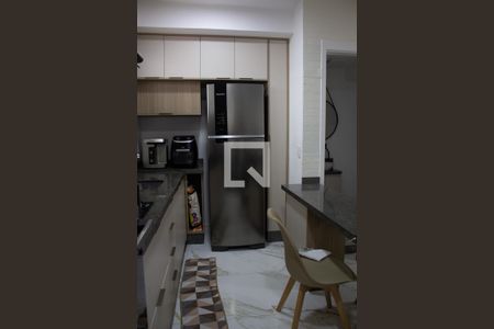 Cozinha de casa para alugar com 2 quartos, 64m² em Parque Santa Rosa, Suzano
