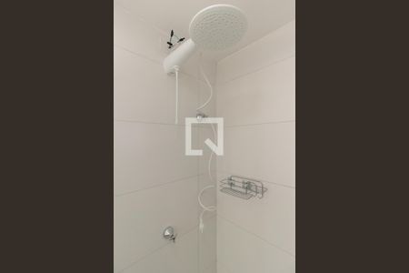 Banheiro de kitnet/studio para alugar com 1 quarto, 24m² em Vila Buarque, São Paulo