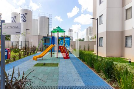 Apartamento à venda com 40m², 2 quartos e sem vagaÁrea comum - Playground